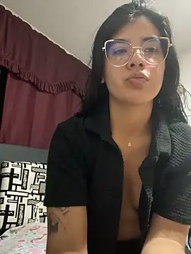 Snapshot of Nataly_2809 chatting on 05-15-26, 05:36 Nataly 2809 online show from 05-15-26, 05:36