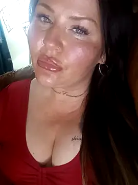 Snapshot of Kandi-kiss chatting on 05-24-26, 09:20 Kandi-kiss online show from 05-24-26, 09:20
