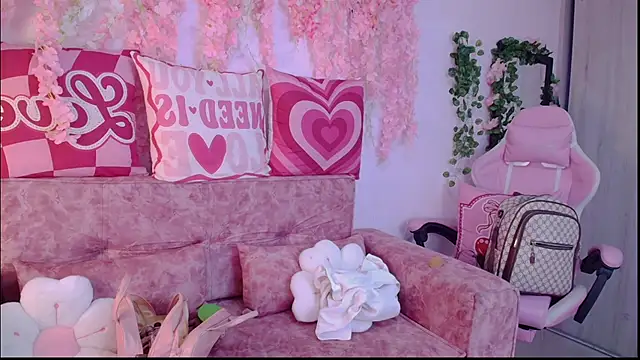 Ana  grace online show from 06-15-26, 12:24