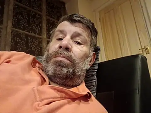 Snapshot of stud2512 chatting on 04-18-26, 08:09 stud2512 online show from 04-18-26, 08:09