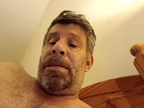 Snapshot of stud2512 chatting on 04-24-26, 11:51 stud2512 online show from 04-24-26, 11:51