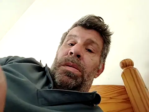 Snapshot of stud2512 chatting on 04-29-26, 11:25 stud2512 online show from 04-29-26, 11:25