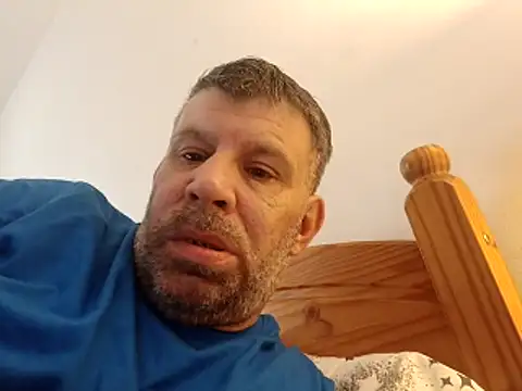 Snapshot of stud2512 chatting on 05-03-26, 08:53 stud2512 online show from 05-03-26, 08:53