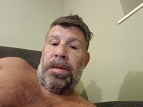 Snapshot of stud2512 chatting on 05-17-26, 08:27 stud2512 online show from 05-17-26, 08:27