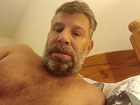 Snapshot of stud2512 chatting on 05-20-26, 10:16 stud2512 online show from 05-20-26, 10:16
