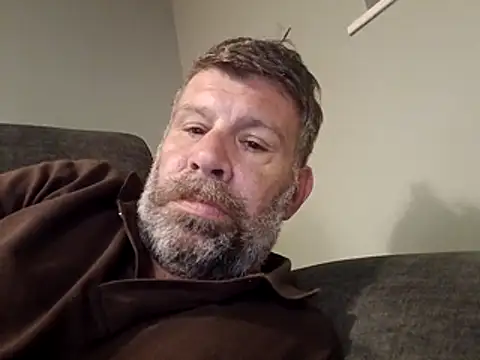 Snapshot of stud2512 chatting on 05-24-26, 08:36 stud2512 online show from 05-24-26, 08:36