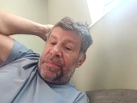 Snapshot of stud2512 chatting on 06-29-26, 10:15 stud2512 online show from 06-29-26, 10:15
