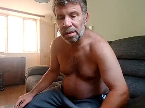 Snapshot of stud2512 chatting on 07-02-26, 08:42 stud2512 online show from 07-02-26, 08:42