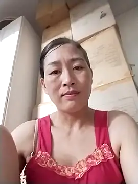 lris-Beauty77 online show from 04-01-26, 03:09