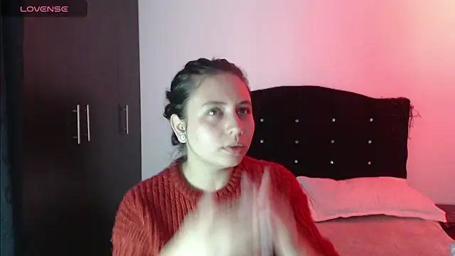 Ana  arms online show from 04-07-26, 03:23