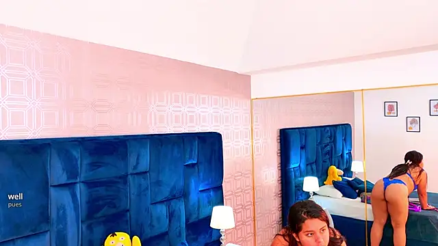 Snapshot of Renata_Love chatting on 02-26-26, 11:53 Renata Love online show from 02-26-26, 11:53