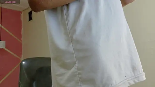 Snapshot of cristal-49 chatting on 02-22-26, 12:47 cristal-49 online show from 02-22-26, 12:47