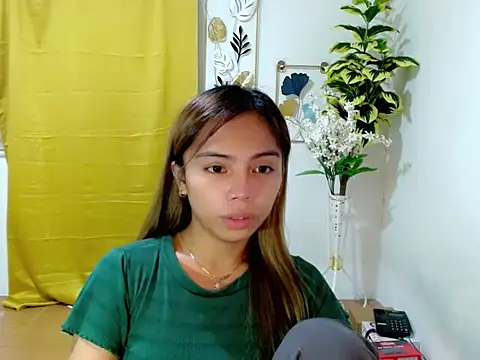 Snapshot of ur_asianhotleah chatting on 03-23-26, 08:13 ur asianhotleah online show from 03-23-26, 08:13