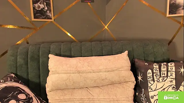 Esmeralda16 online show from 04-19-26, 02:11