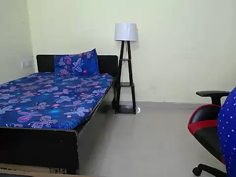 Snapshot of Ishq_Fever chatting on 07-13-26, 06:16 Ishq Fever online show from 07-13-26, 06:16