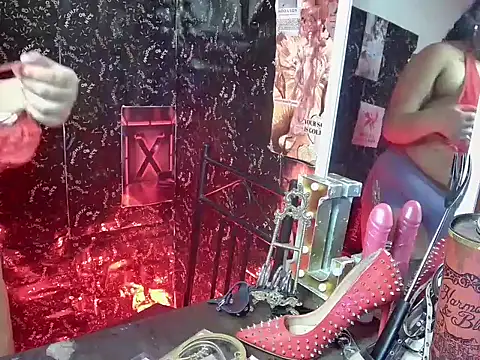 MistressMileenaMiami online show from 05-13-26, 10:49