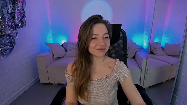 Snapshot of DianaAvis chatting on 03-02-26, 01:07 DianaAvis online show from 03-02-26, 01:07