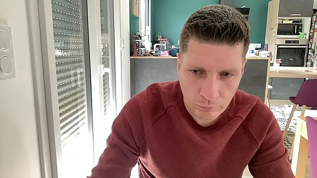 Minmoi1984 online show from 05-19-26, 06:53