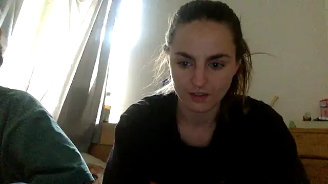 sheila y celia online show from 03-15-26, 03:51