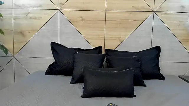 AnnyVega   online show from 03-24-26, 08:36