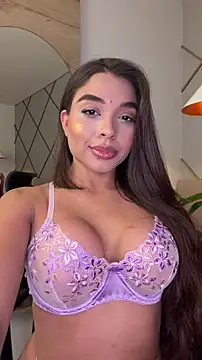 Snapshot of AnnyVega__ chatting on 05-12-26, 08:50 AnnyVega online show from 05-12-26, 08:50