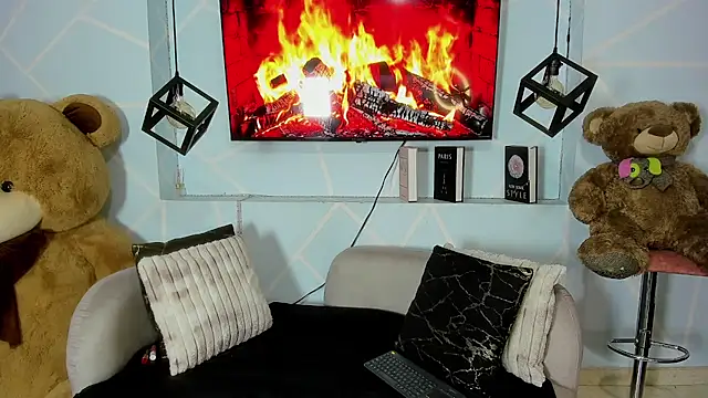 Snapshot of sharon_noa chatting on 04-17-26, 02:09 sharon noa online show from 04-17-26, 02:09