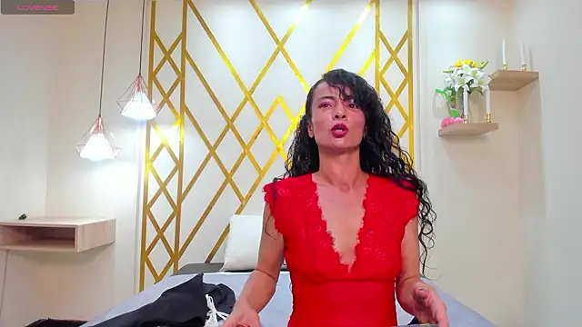 Becca Milf online show from 03-20-26, 07:08