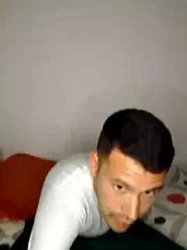 Snapshot of Ferrandiz23 chatting on 03-02-26, 11:44 Ferrandiz23 online show from 03-02-26, 11:44