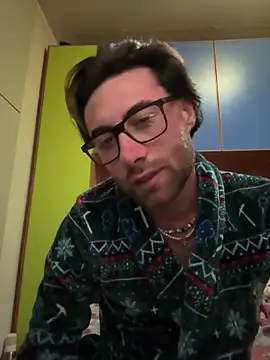 Snapshot of neutro1122 chatting on 02-21-26, 10:22 neutro1122 online show from 02-21-26, 10:22