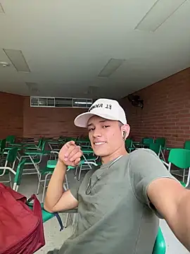 HarryGaze online show from 03-02-26, 02:57