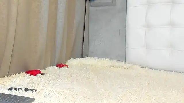 Snapshot of im_aliisson chatting on 02-27-26, 04:51 im aliisson online show from 02-27-26, 04:51