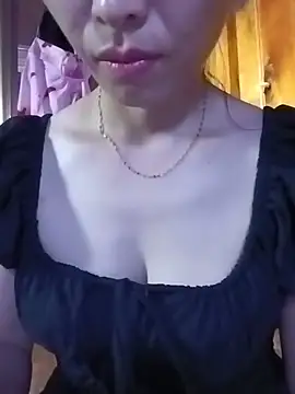 hd love69 online show from 06-18-26, 10:52