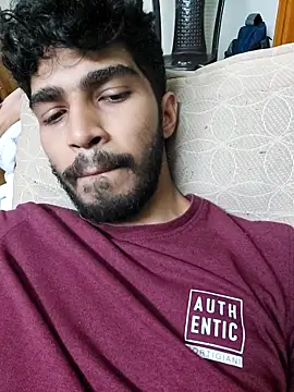 NikhilN247913 online show from 04-04-26, 05:54