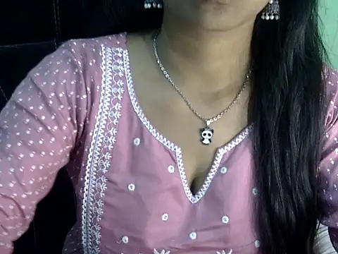 cute momo love online show from 03-25-26, 04:51