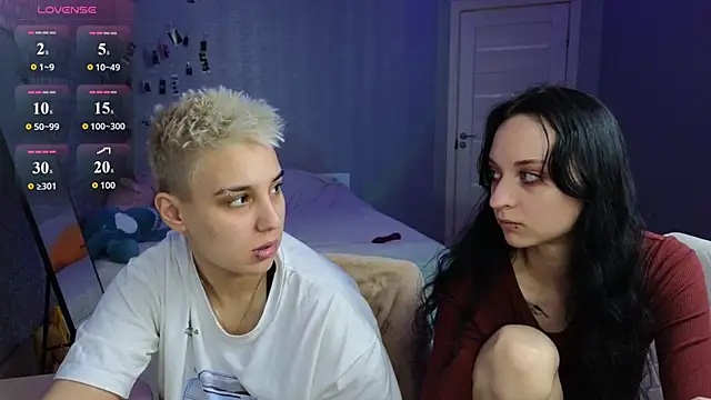 LuxuryLoverss online show from 05-06-26, 11:04