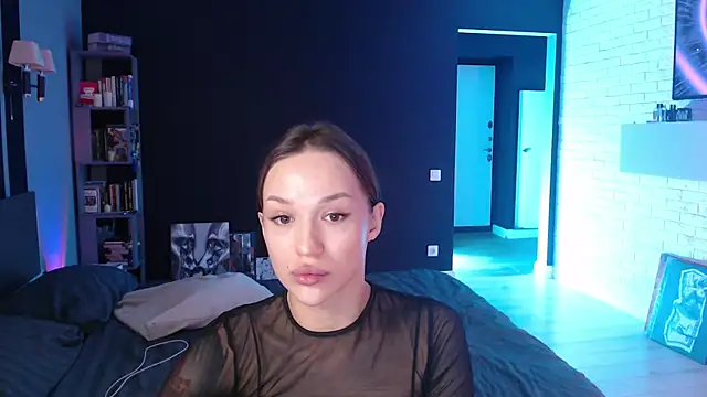 Snapshot of Jade_Amore chatting on 05-30-26, 04:37 Jade Amore online show from 05-30-26, 04:37