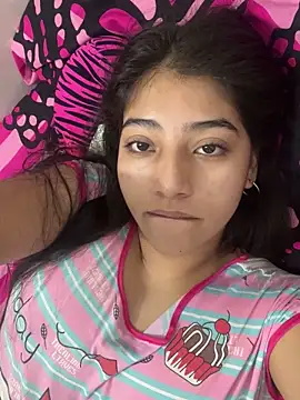 Sexy mia outdoors online show from 04-22-26, 07:33