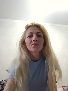 Kisy Dreis online show from 05-22-26, 03:46