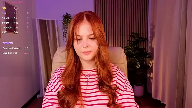 Elle Funning online show from 05-15-26, 11:12