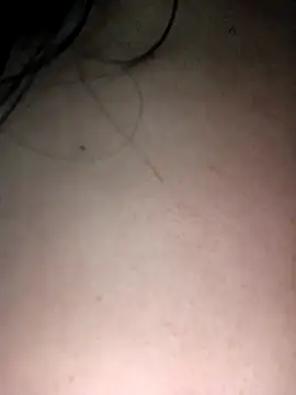 Snapshot of AppleMiel chatting on 02-28-26, 10:44 AppleMiel online show from 02-28-26, 10:44