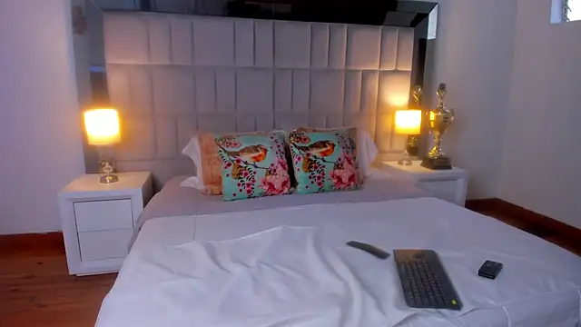 Snapshot of Tiffanyy_Lam chatting on 03-02-26, 10:05 Tiffanyy Lam online show from 03-02-26, 10:05