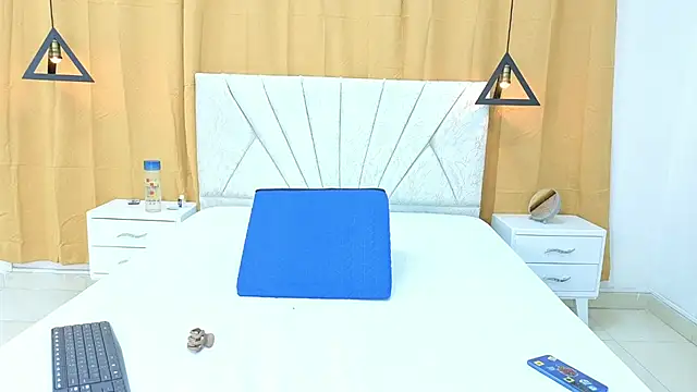 Snapshot of maria_sweet_honey chatting on 02-28-26, 12:50 maria sweet honey online show from 02-28-26, 12:50