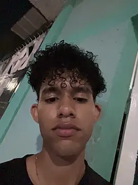 Snapshot of Stickmendez chatting on 03-01-26, 01:40 Stickmendez online show from 03-01-26, 01:40