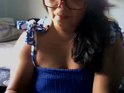 Flowerblossom123 online show from 04-23-26, 07:09