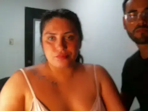 lia and cris online show from 02-24-26, 01:47