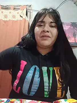 Orianamzn21 online show from 07-31-26, 01:27