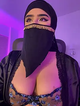 Yasmin cute online show from 07-13-26, 06:22