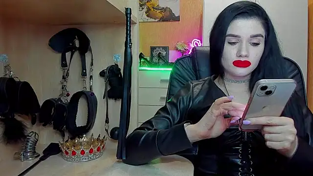 Snapshot of KristiTopxx chatting on 05-31-26, 07:59 KristiTopxx online show from 05-31-26, 07:59