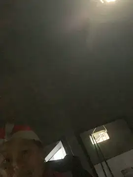 Snapshot of heesuu11 chatting on 02-23-26, 10:34 heesuu11 online show from 02-23-26, 10:34