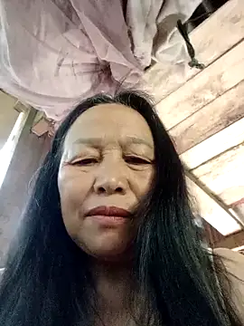 heesuu11 online show from 04-09-26, 06:19